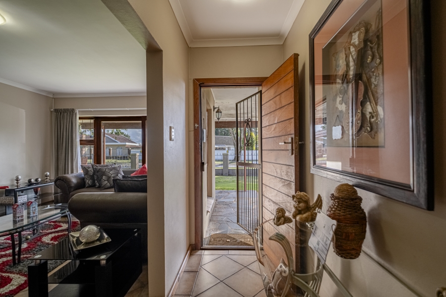 4 Bedroom Property for Sale in Lorraine Eastern Cape